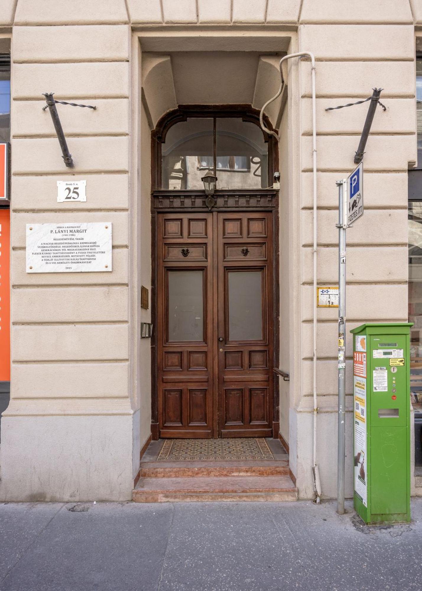 Brody Central Apartment Budapest Bagian luar foto